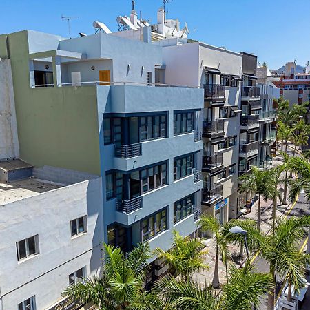 Luxury Holidays Suites, Playa De Los Cristianos لوس كريستيانوس المظهر الخارجي الصورة
